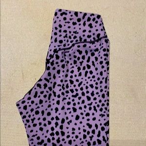 Size medium balance athletica leggings